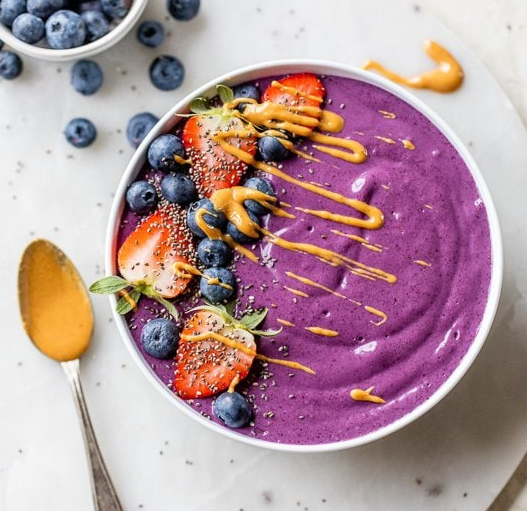 PB & J Smoothie Bowl